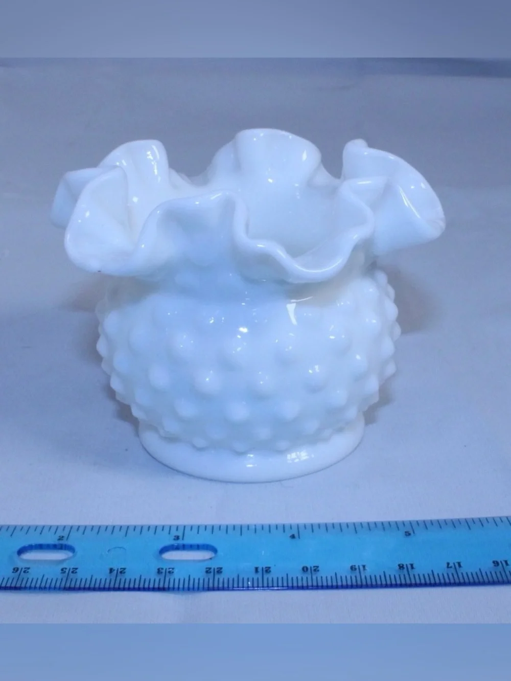 Collectable Vintage Fenton White Milk Glass Hobnail Rose Bowl Vase